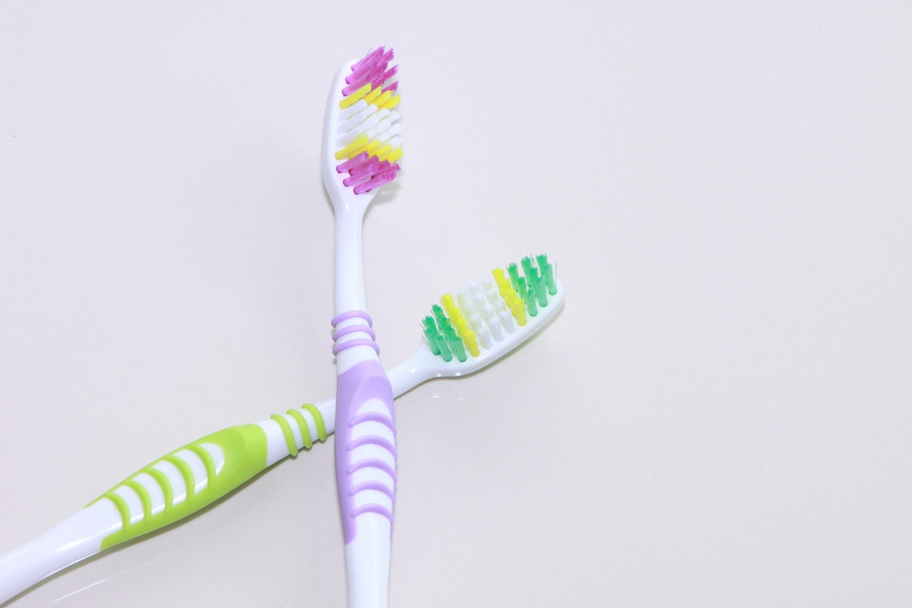 Two Tooth Brush