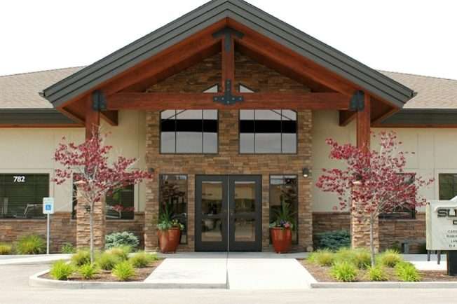 Front of Summit Dental